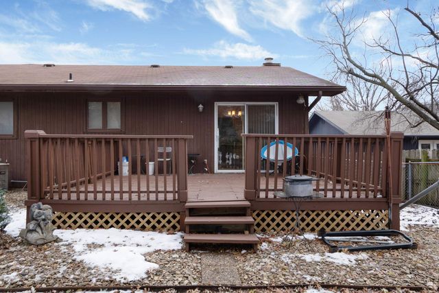 1209 Haas Circle, Manhattan, KS 66502