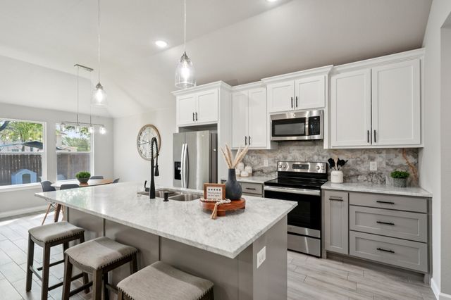 2605 Langford Street, Greenville, TX 75401