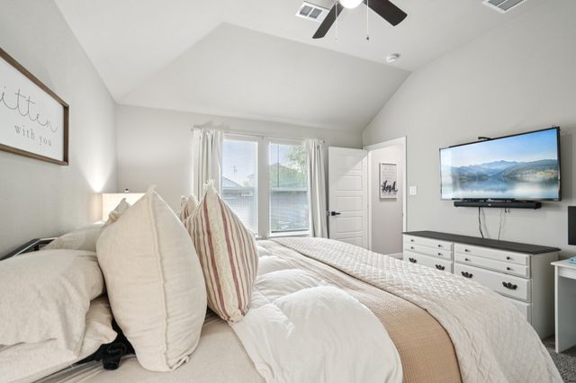 2605 Langford Street, Greenville, TX 75401