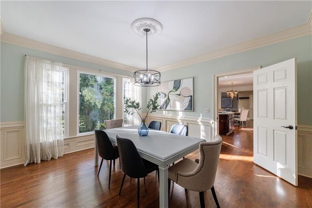 15 Vickwood NE Court, Marietta, GA 30068