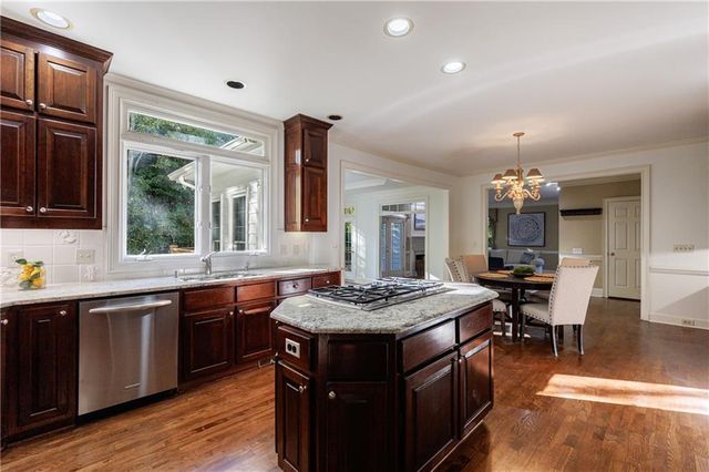 15 Vickwood NE Court, Marietta, GA 30068