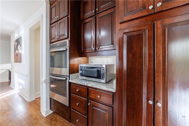 15 Vickwood NE Court, Marietta, GA 30068