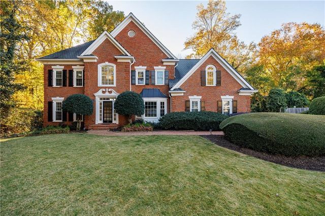 15 Vickwood NE Court, Marietta, GA 30068