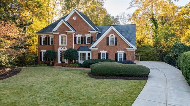 15 Vickwood NE Court, Marietta, GA 30068