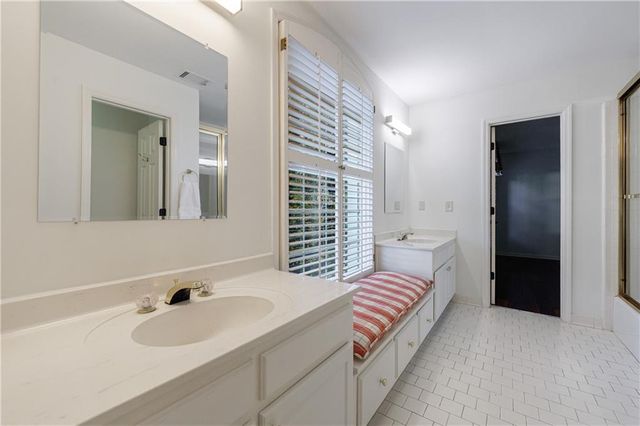 15 Vickwood NE Court, Marietta, GA 30068