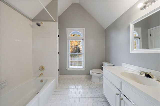 15 Vickwood NE Court, Marietta, GA 30068