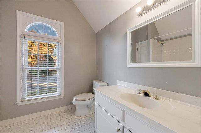 15 Vickwood NE Court, Marietta, GA 30068