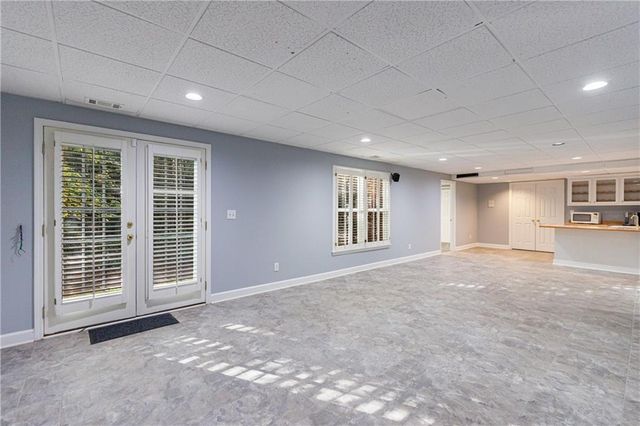 15 Vickwood NE Court, Marietta, GA 30068