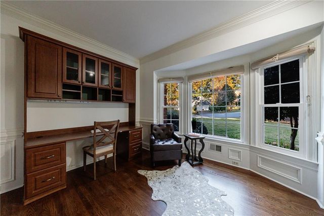 15 Vickwood NE Court, Marietta, GA 30068