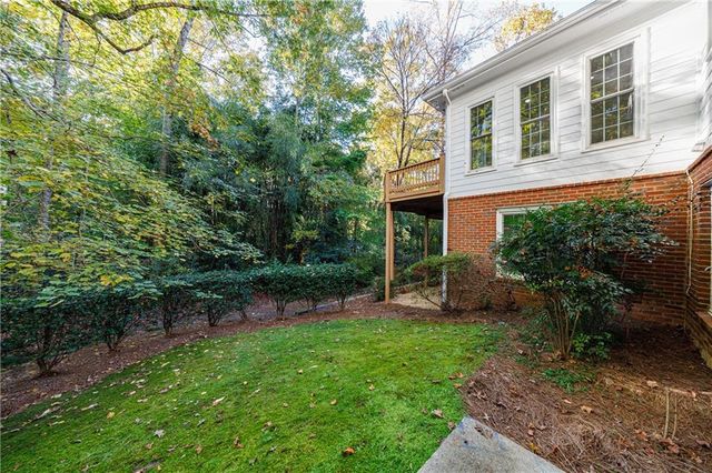 15 Vickwood NE Court, Marietta, GA 30068