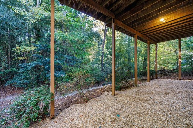 15 Vickwood NE Court, Marietta, GA 30068