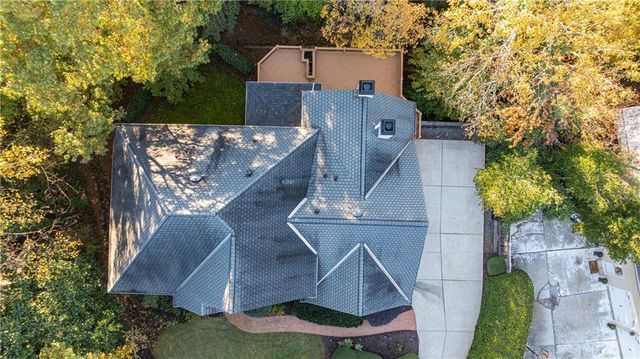 15 Vickwood NE Court, Marietta, GA 30068