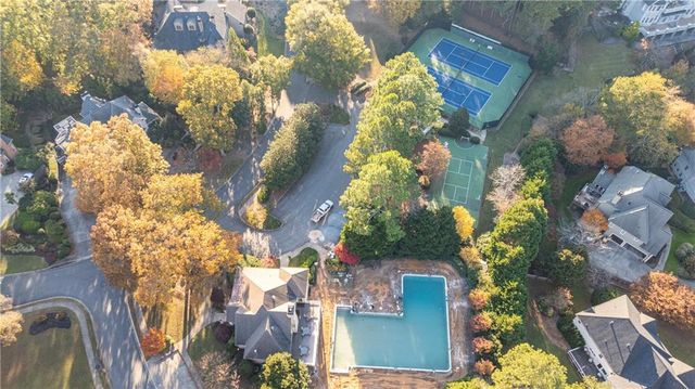 15 Vickwood NE Court, Marietta, GA 30068