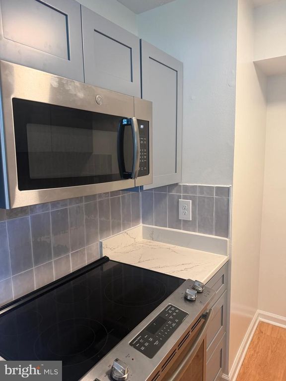 Image 17 of property listing at 7640 N ARBORY WAY #133, Laurel, MD 20707