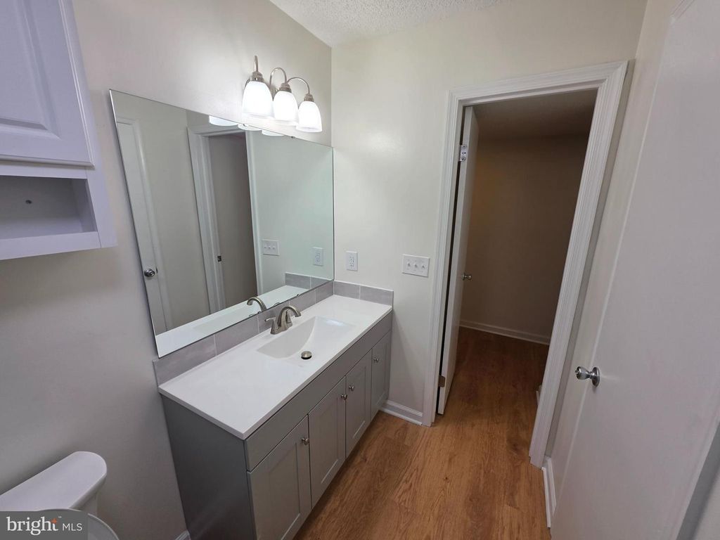Image 30 of property listing at 7640 N ARBORY WAY #133, Laurel, MD 20707
