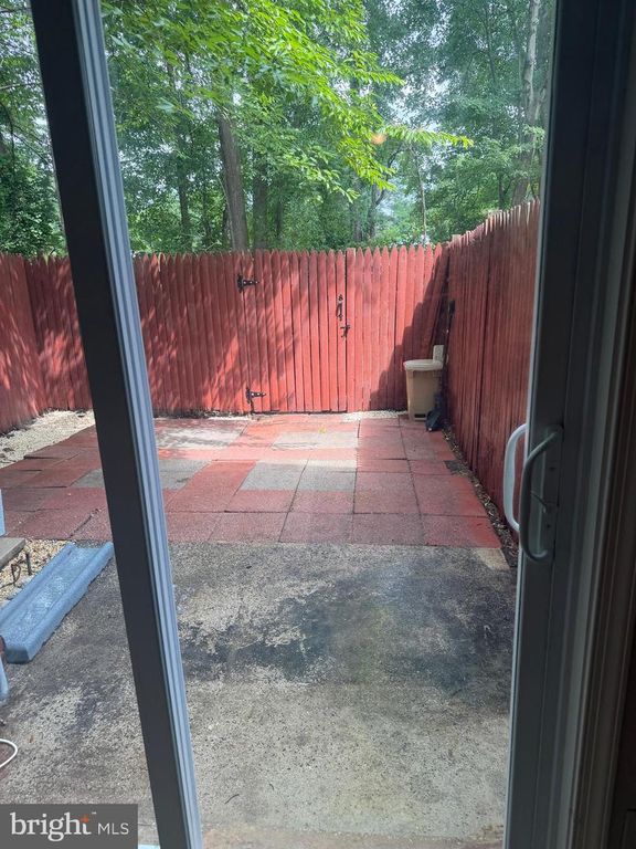 Image 55 of property listing at 7640 N ARBORY WAY #133, Laurel, MD 20707