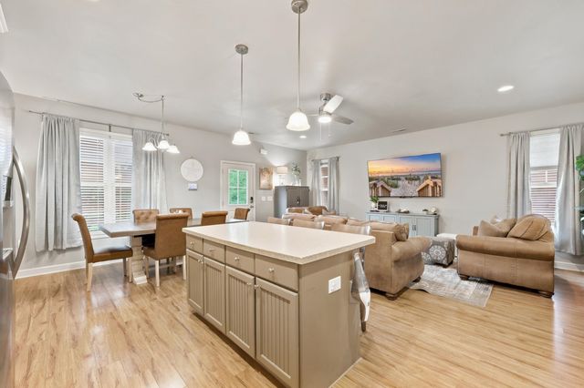5174 Berkeley Ct., Murrells Inlet, SC 29576