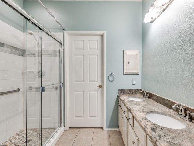 10009 Spire Lane, Plano, TX 75025