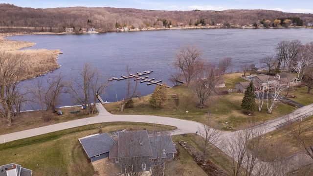 3975 Margolis DRIVE, West Bend, WI 53095