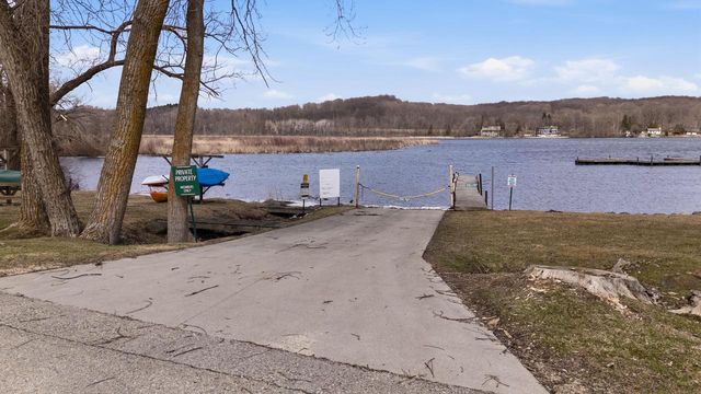 3975 Margolis DRIVE, West Bend, WI 53095