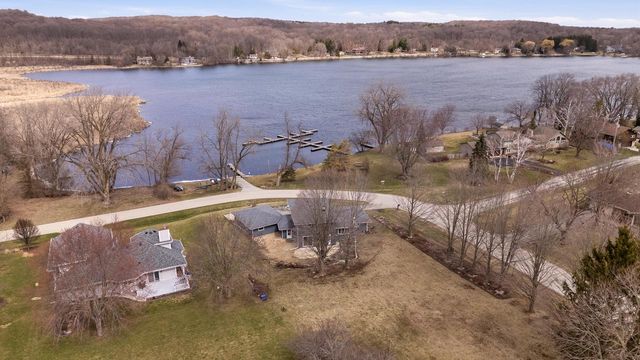 3975 Margolis DRIVE, West Bend, WI 53095