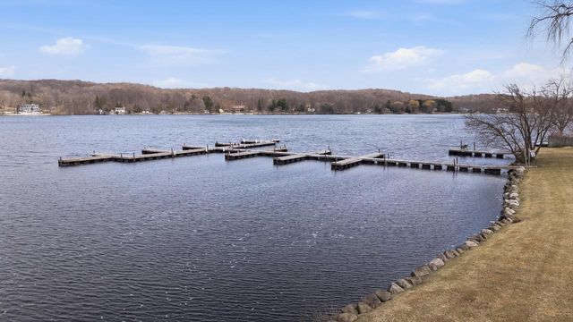 3975 Margolis DRIVE, West Bend, WI 53095