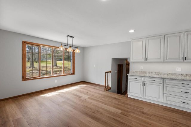 3975 Margolis DRIVE, West Bend, WI 53095