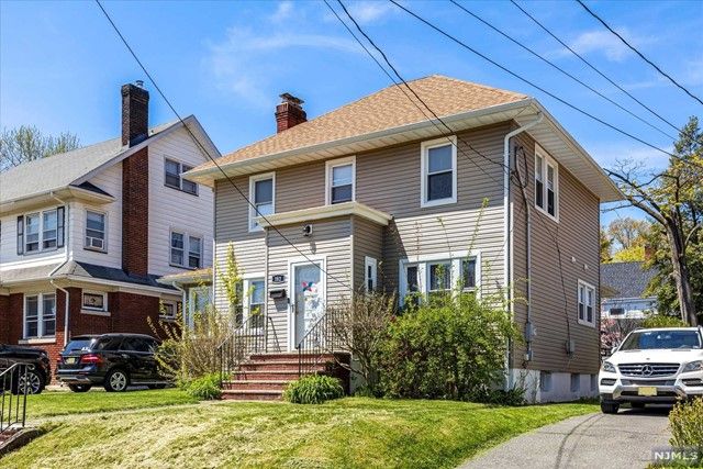 182 Mortimer Avenue, Rutherford, NJ 07070