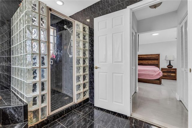6284 SW 26th Street, Miami, FL 33155