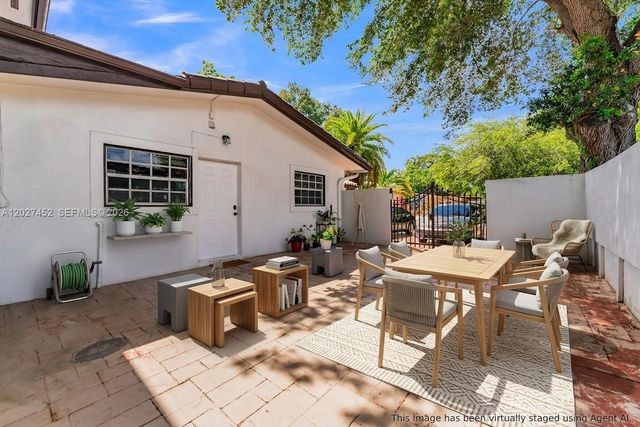 6284 SW 26th Street, Miami, FL 33155