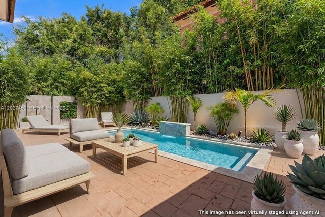 6284 SW 26th Street, Miami, FL 33155