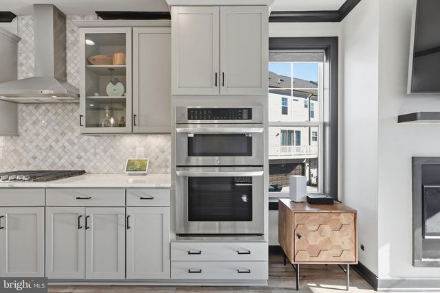 121 KINROSS LN, Fredericksburg, VA 22401