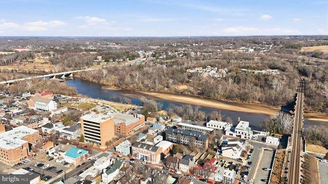 121 KINROSS LN, Fredericksburg, VA 22401