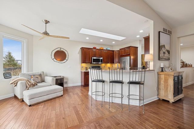 522 Bridgewater CIRCLE, Williams Bay, WI 53191