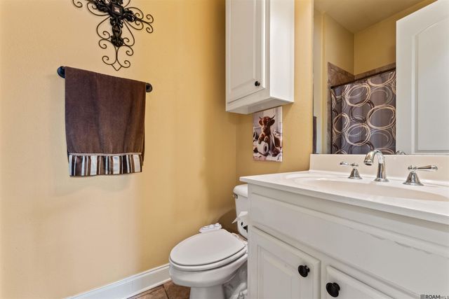 37276 Renaissance Dr, Prairieville, LA 70769