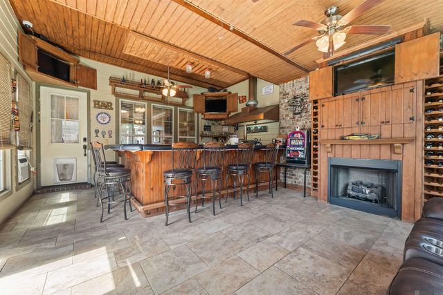 37276 Renaissance Dr, Prairieville, LA 70769