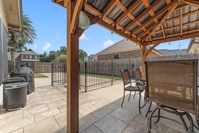 37276 Renaissance Dr, Prairieville, LA 70769