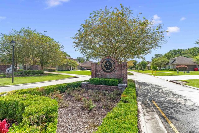 37276 Renaissance Dr, Prairieville, LA 70769