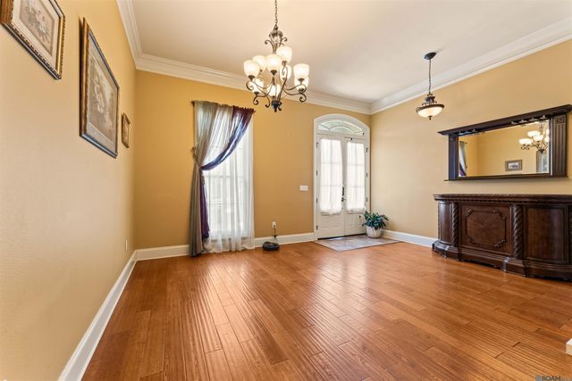 37276 Renaissance Dr, Prairieville, LA 70769