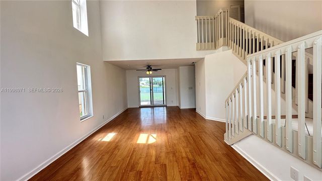 1141 Scarborough Dr, Davie, FL 33324