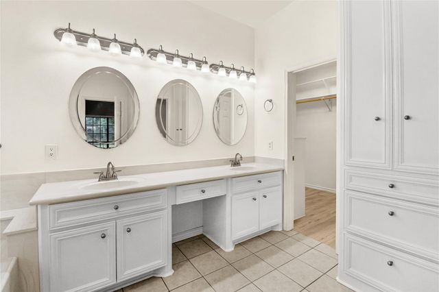 1010 Mockingbird Lane, Richwood, TX 77531