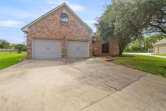 1010 Mockingbird Lane, Richwood, TX 77531