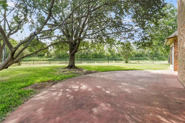 1010 Mockingbird Lane, Richwood, TX 77531