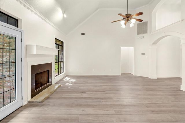 1010 Mockingbird Lane, Richwood, TX 77531