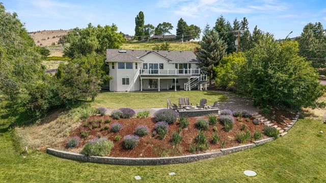 1710 Alisa Lane, Klamath Falls, OR 97601