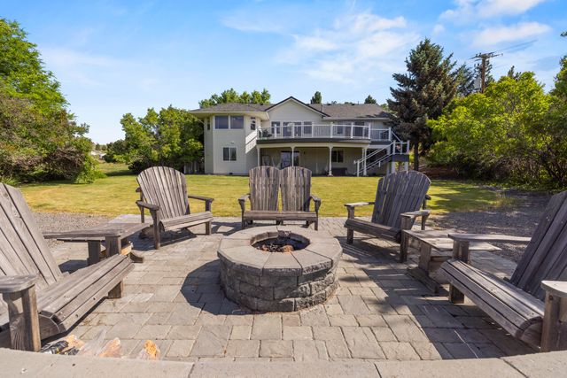 1710 Alisa Lane, Klamath Falls, OR 97601