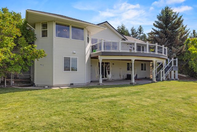 1710 Alisa Lane, Klamath Falls, OR 97601