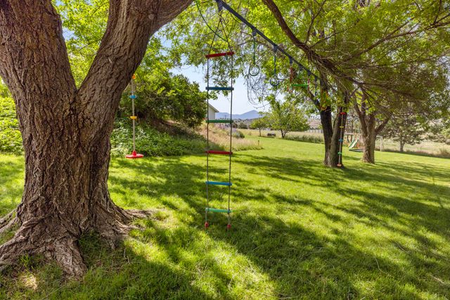 1710 Alisa Lane, Klamath Falls, OR 97601