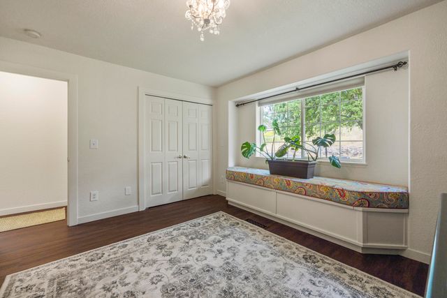 1710 Alisa Lane, Klamath Falls, OR 97601