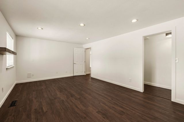 1710 Alisa Lane, Klamath Falls, OR 97601